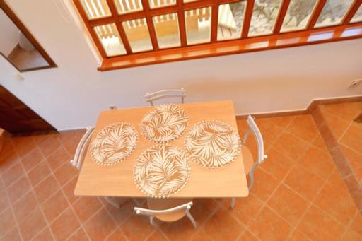 Apartmani Pjer 2 ビビニェ エクステリア 写真